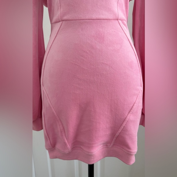 Fashion Nova Pink Off-Shoulder Dress - Picture 4 of 15